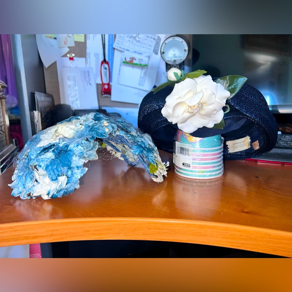 Lot of 2 vintage Bullocks Westwood hats, 1950s-1960s